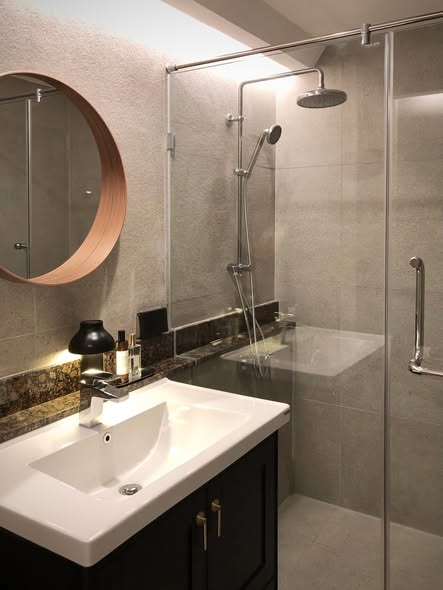 bathroom of Noble Solo