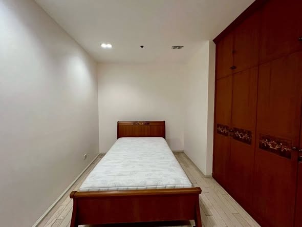 bedroom of Noble Solo