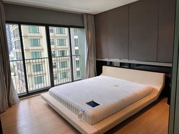 bedroom of Noble Solo