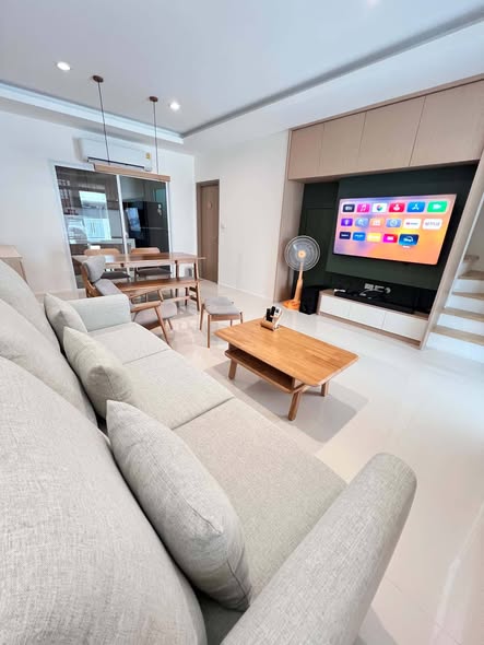 living room of Nora Bangna โนระ บางนา