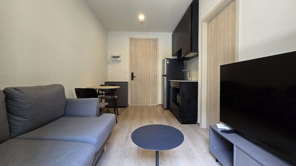 living room of Nue District R9