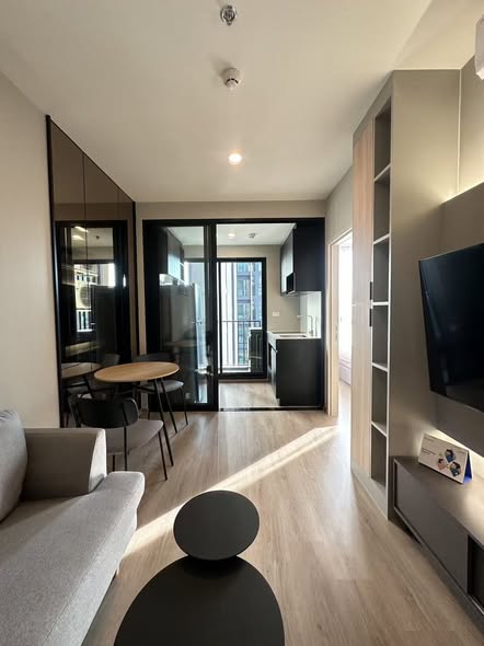 living room and room interior of Nue District R9
