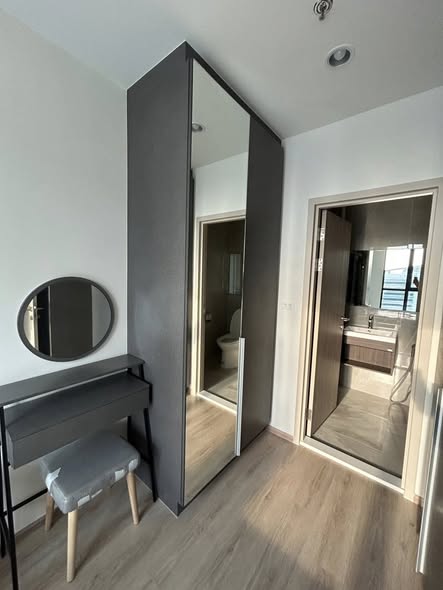 room interior of Nue District R9