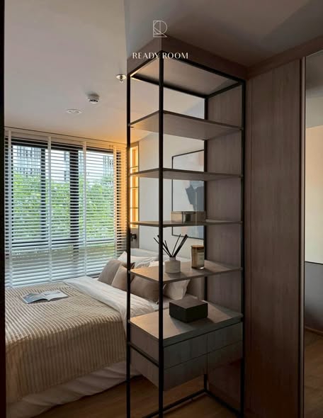 bedroom and room interior of Nue Evo Ari (นิว อีโว อารีย์)