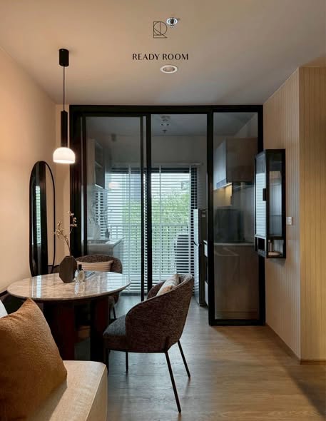 room interior of Nue Evo Ari (นิว อีโว อารีย์)