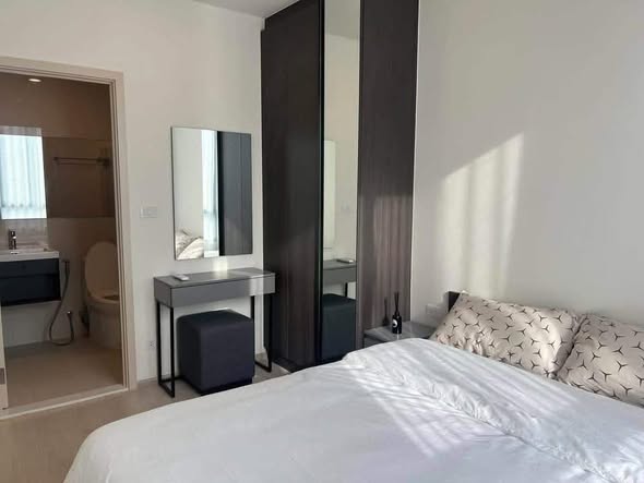 bedroom of NUE Noble Ratchada Lat Phrao (นิว โนเบิล รัชดา ลาดพร้าว)