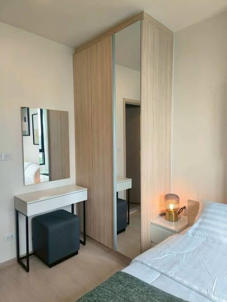 bedroom and room interior of NUE Noble Ratchada Lat Phrao (นิว โนเบิล รัชดา ลาดพร้าว)