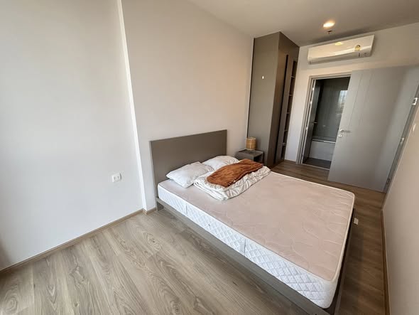 bedroom of Oka Haus