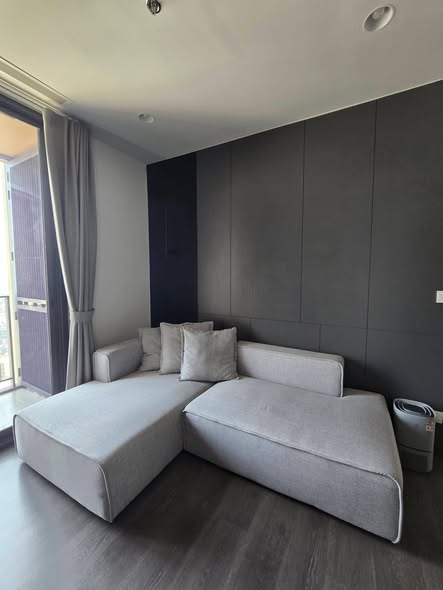 living room and bedroom of Oka Haus