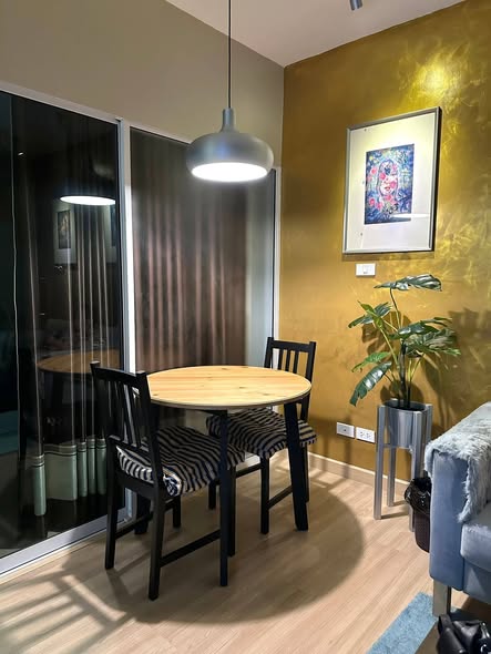 room interior of One Plus Klongchon 1