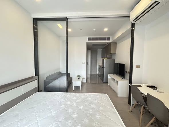 bedroom of One9Five Asoke – Rama 9