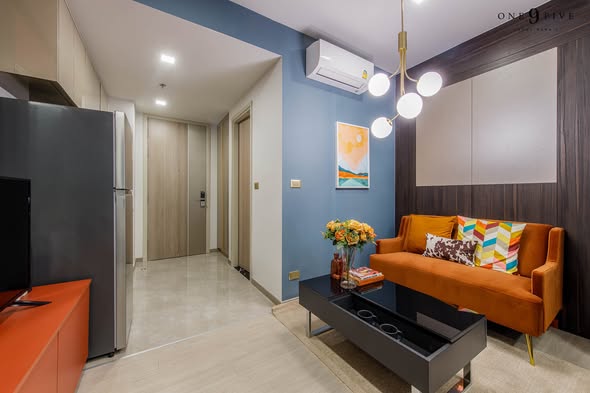living room of One9Five Asoke – Rama 9
