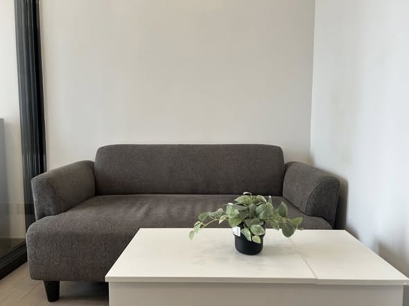 living room of One9Five Asoke – Rama 9