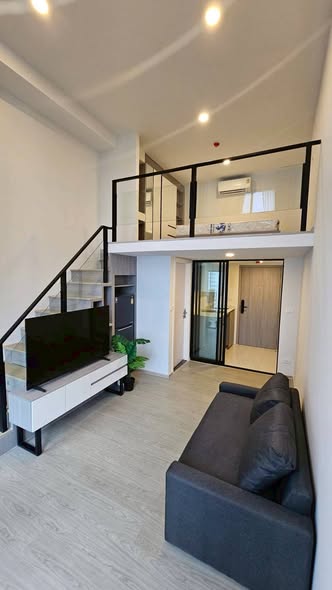living room of Origin Plug&Play Ramkhamhaeng Triple Station
