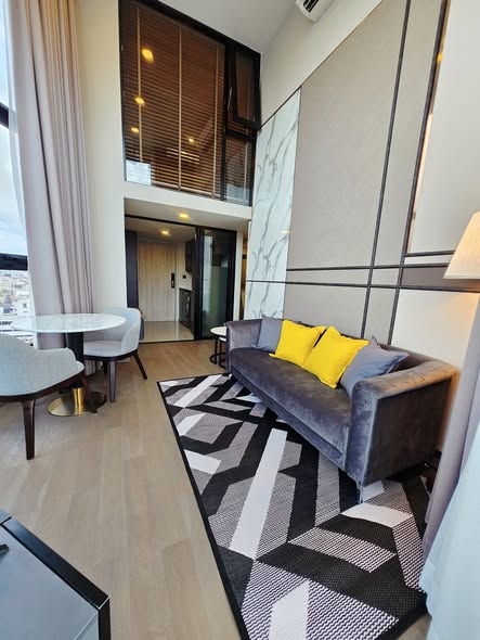 living room of Park Origin Chula-Sam Yan