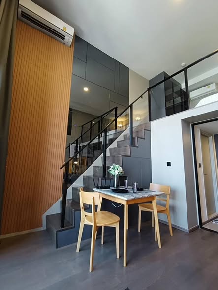 living room of Park Origin Chula-Sam Yan