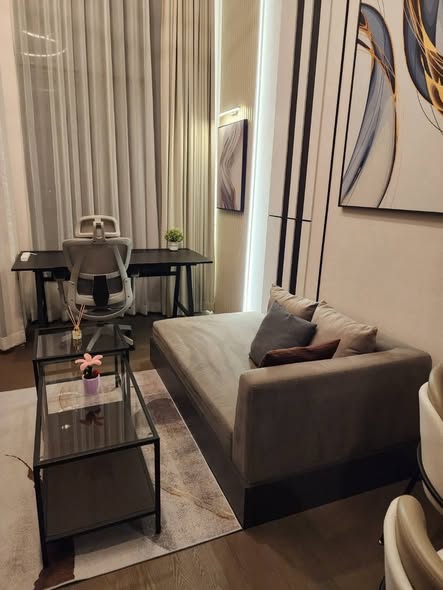 living room and bedroom of Park Origin Chula-Sam Yan