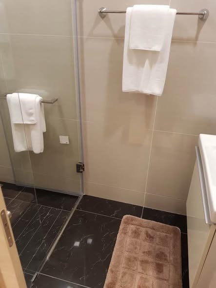 bathroom of Park Origin Phrom Phong