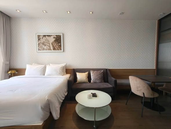 bedroom of Park Origin Phrom Phong