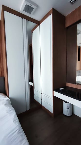 bedroom and room interior of Park Origin Phrom Phong