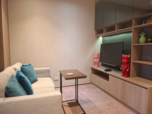 living room of Park Origin Phrom Phong