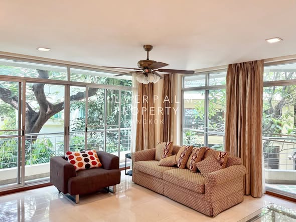living room and room interior of Park Origin Phrom Phong