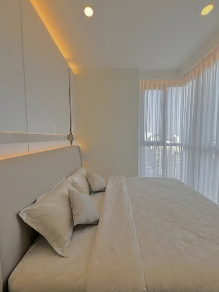 bedroom of Park​ Origin​ Thonglor