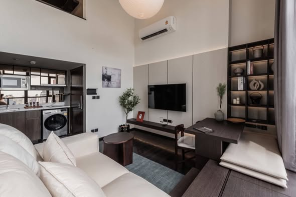 living room and bedroom of Park​ Origin​ Thonglor