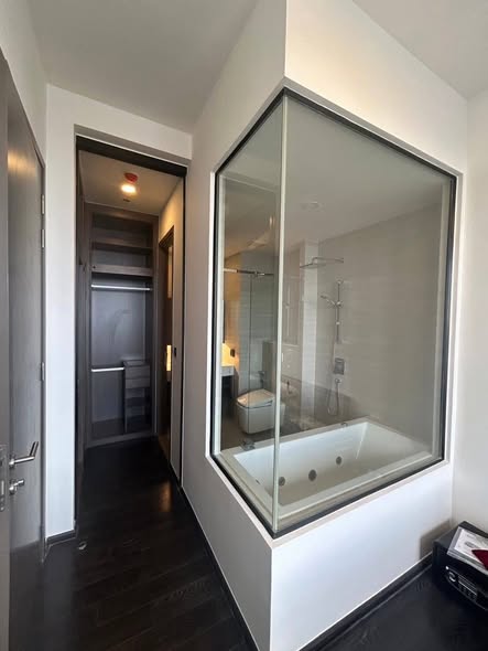 room interior of Park​ Origin​ Thonglor