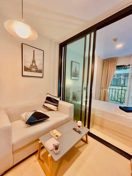 living room and bedroom and room interior of Pause 115