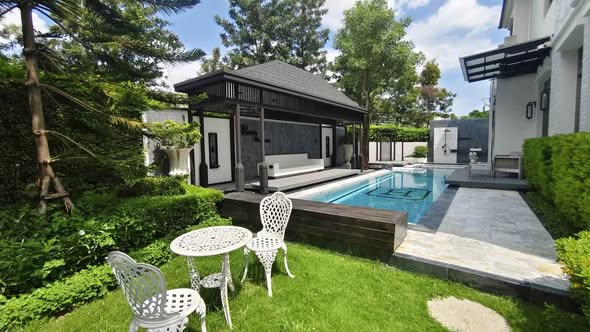 pool of Perfect Masterpiece Rama 9-Krungthep Kreetha