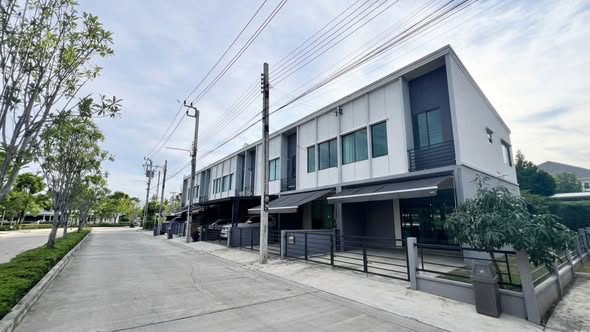 พลีโน่ ทาวน์ เวสต์เกต Pleno Town Westgate