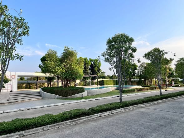 พลีโน่ ทาวน์ เวสต์เกต Pleno Town Westgate