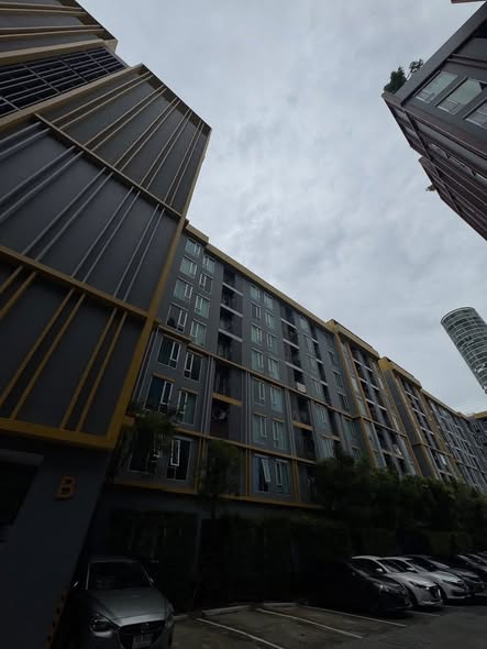 PLUM CONDO ราม 60 อินเตอร์เชนจ์