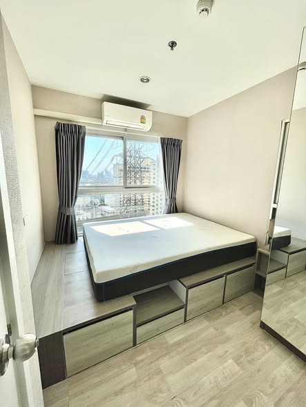 bedroom of Plum Condo Ramkhamheng Station