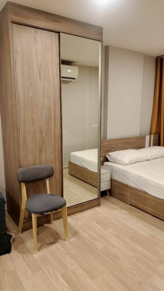 bedroom and room interior of Plum Condo Sukhumvit 97.1