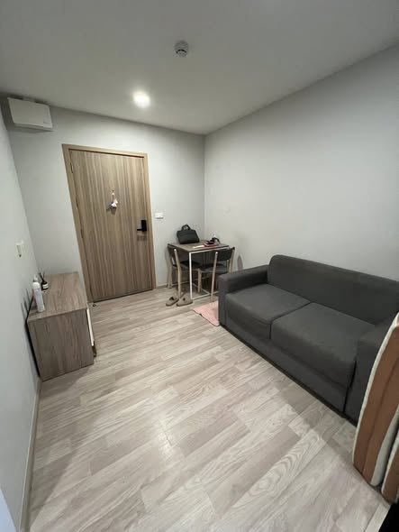 room interior of Plum Condo Sukhumvit 97.1