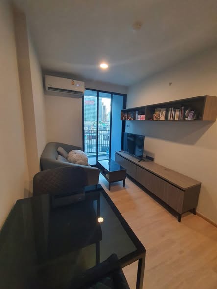 living room and room interior of Premio Quinto