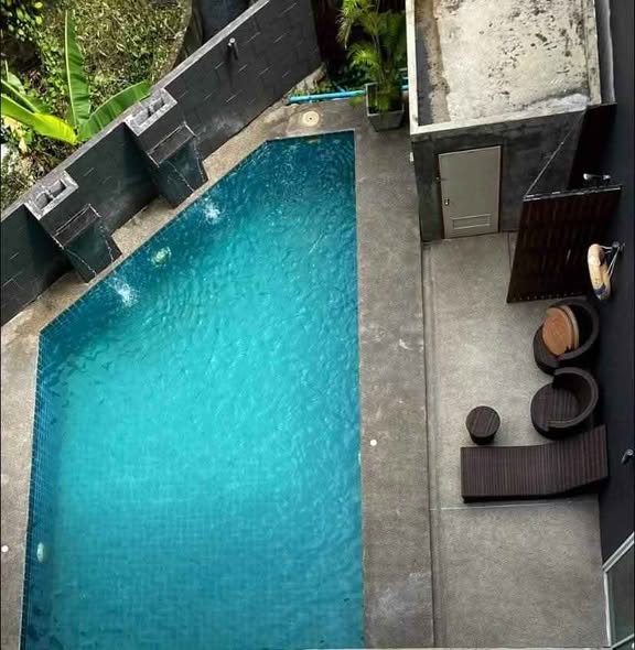 pool of Prom Phaholyothin2 condominium