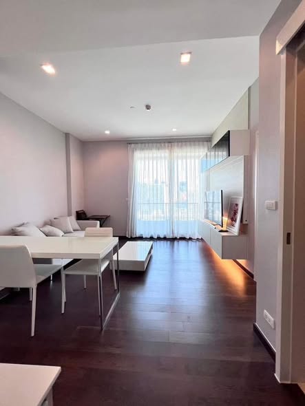 living room and room interior of Q Asoke