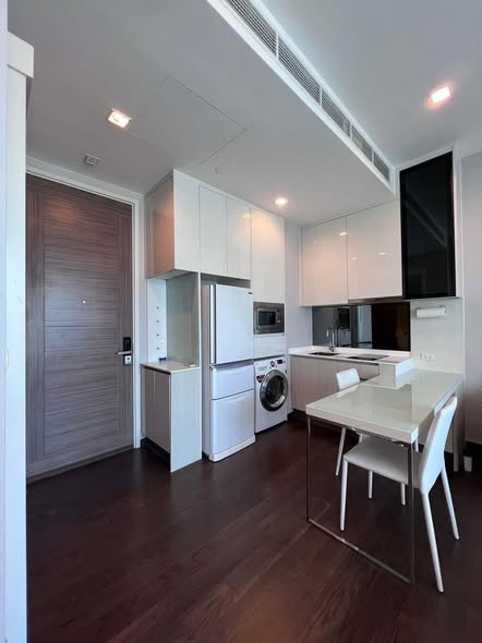 room interior and kitchen of Q Asoke