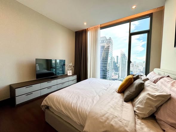 bedroom of Q1 Sukhumvit Condo by Q House