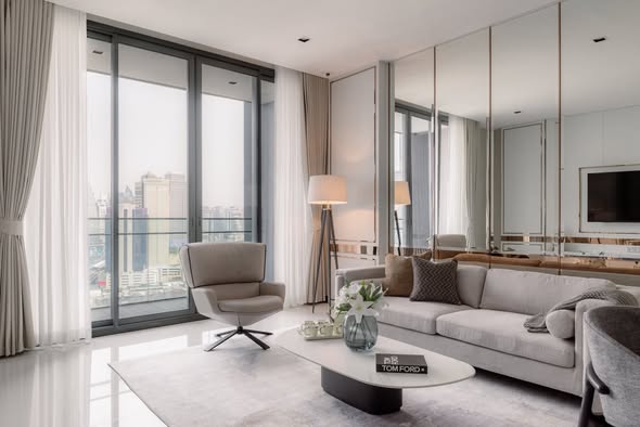 bedroom and living room of Q1 Sukhumvit Condo by Q House