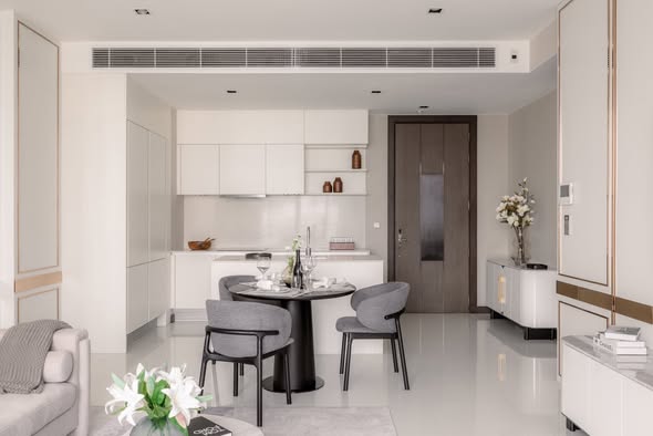 living room of Q1 Sukhumvit Condo by Q House