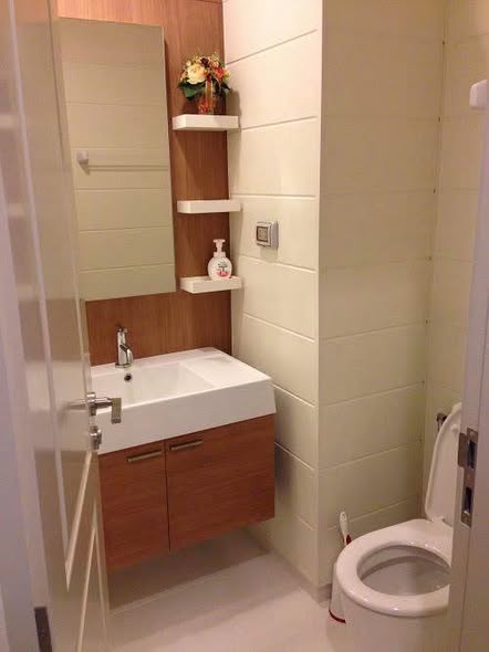 bathroom of Q.House Sathron