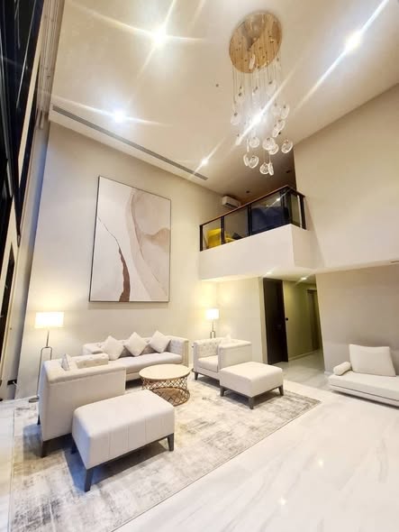 living room of Quarter 31
