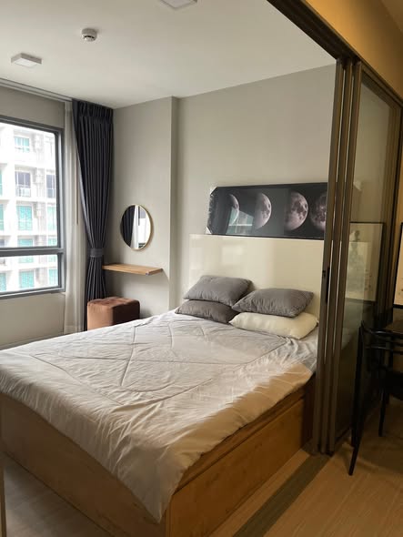 bedroom and room interior of Quintara Phume Sukhumvit 39