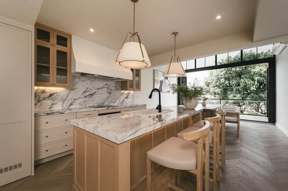 kitchen of Regent 71 Place