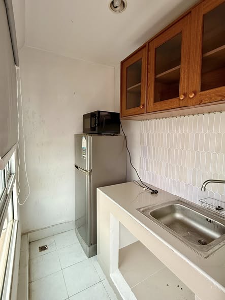 kitchen of Regent Home 19