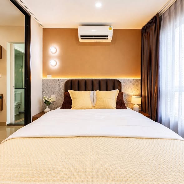 bedroom of Regent Home 97/1